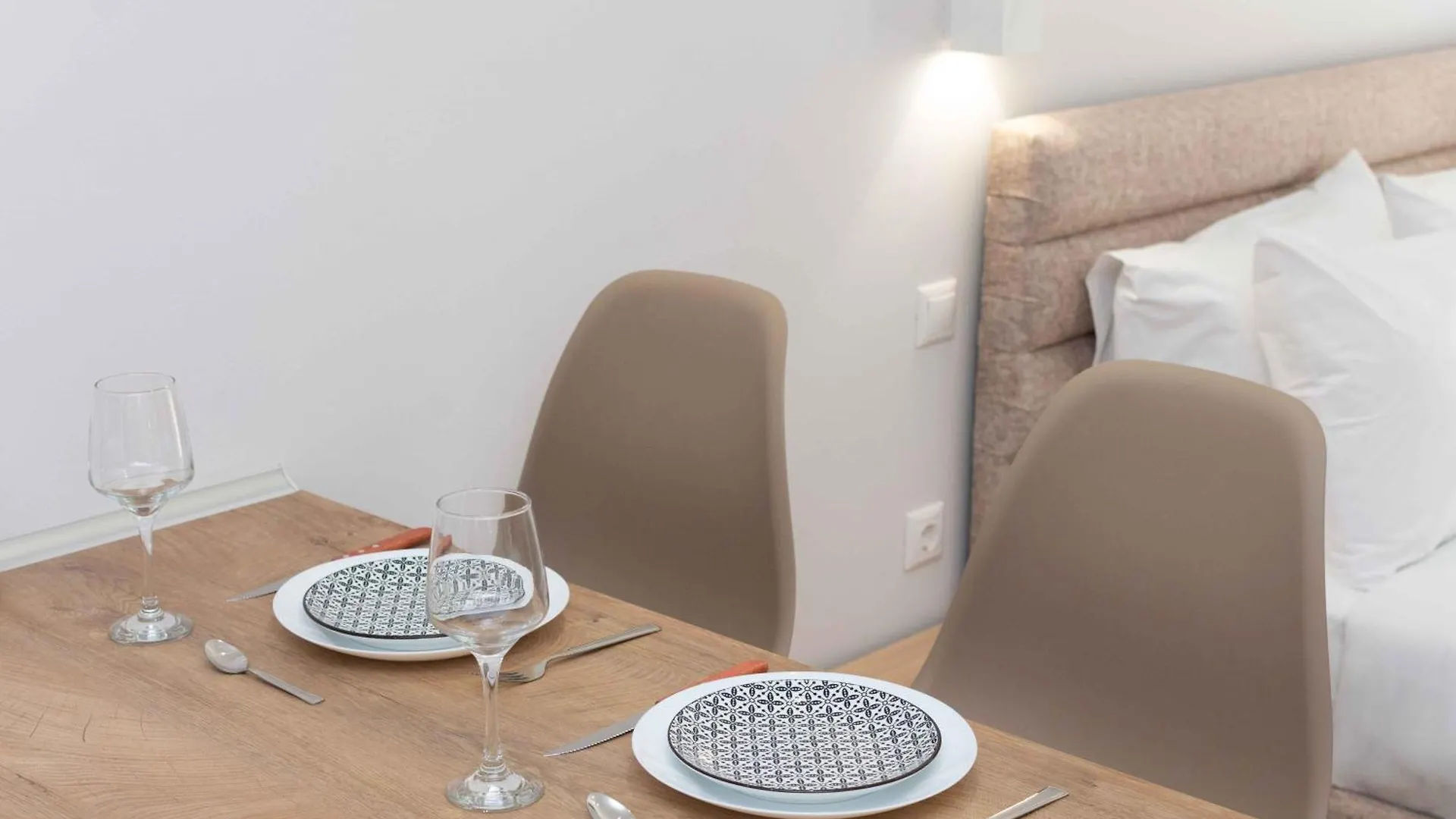 Skg Comfort Apartments Salonicco
